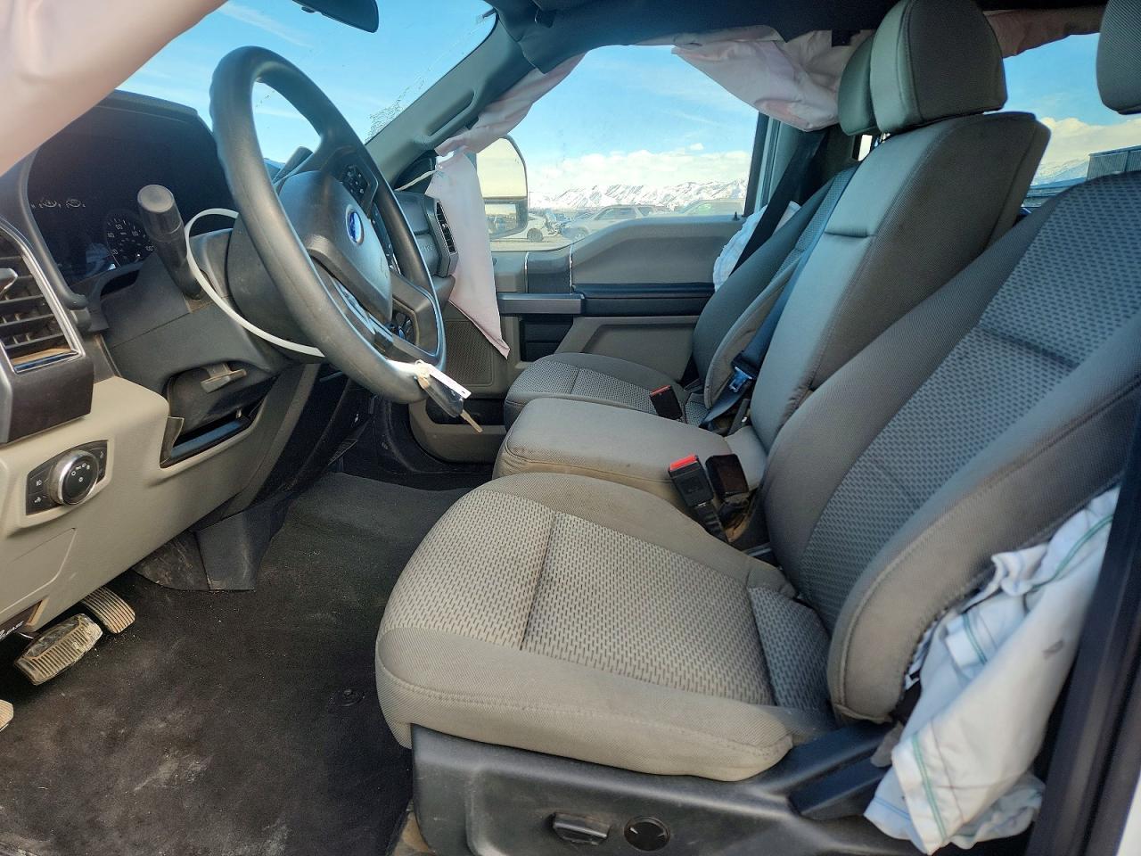 2022 Ford F350 Super Duty - Image 7