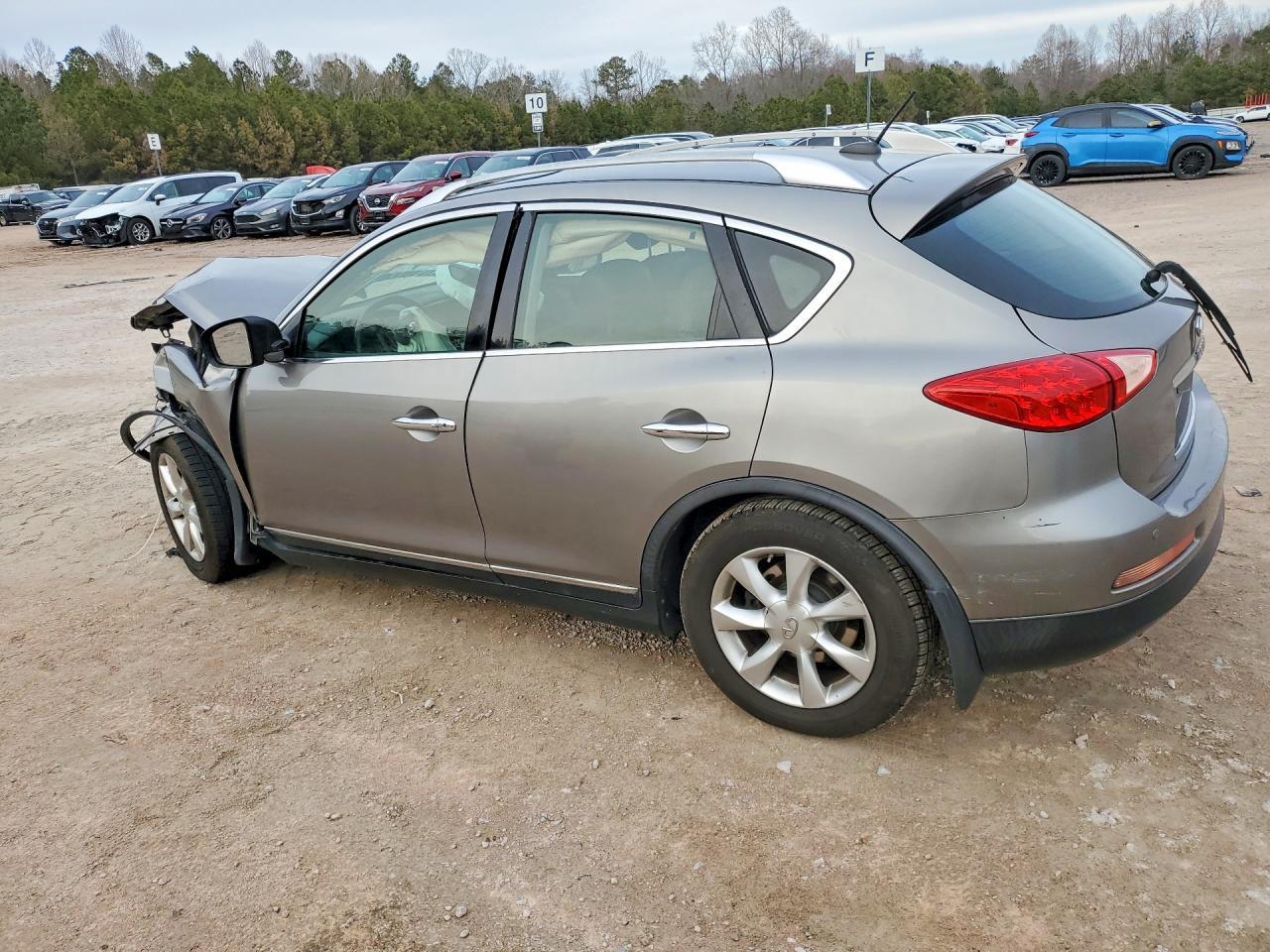 2010 Infiniti Ex35 Base - Image 2