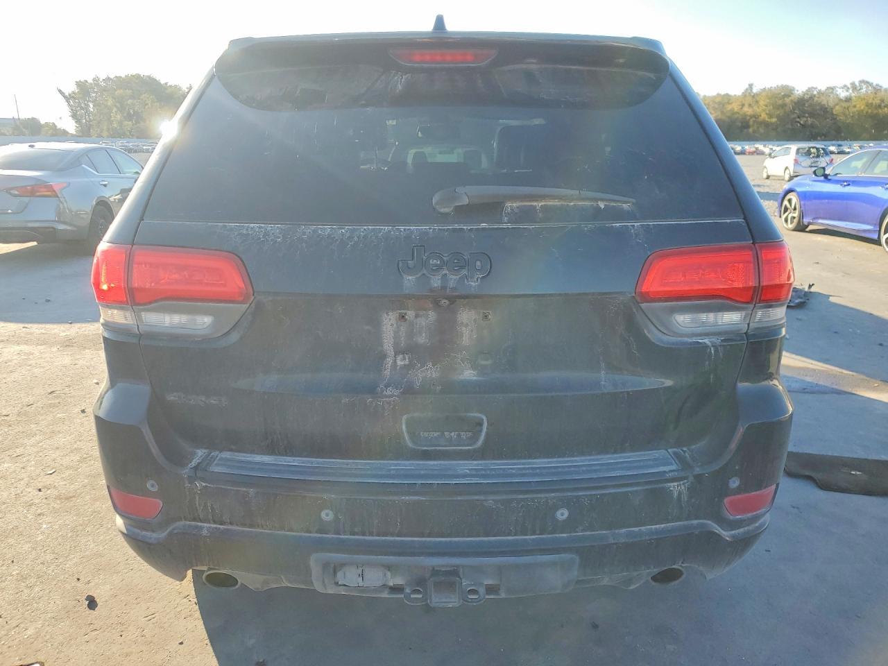 2015 Jeep Grand Cherokee Laredo - Фото 6