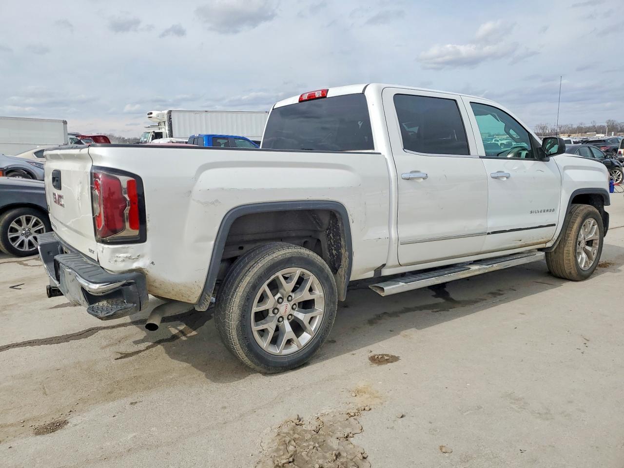 2016 GMC Sierra K1500 Slt - Image 3