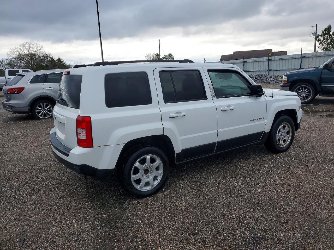 2015 Jeep Patriot Sport - Фото 3
