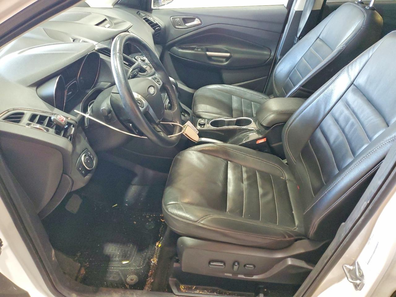 2016 Ford Escape Titanium - Фото 7