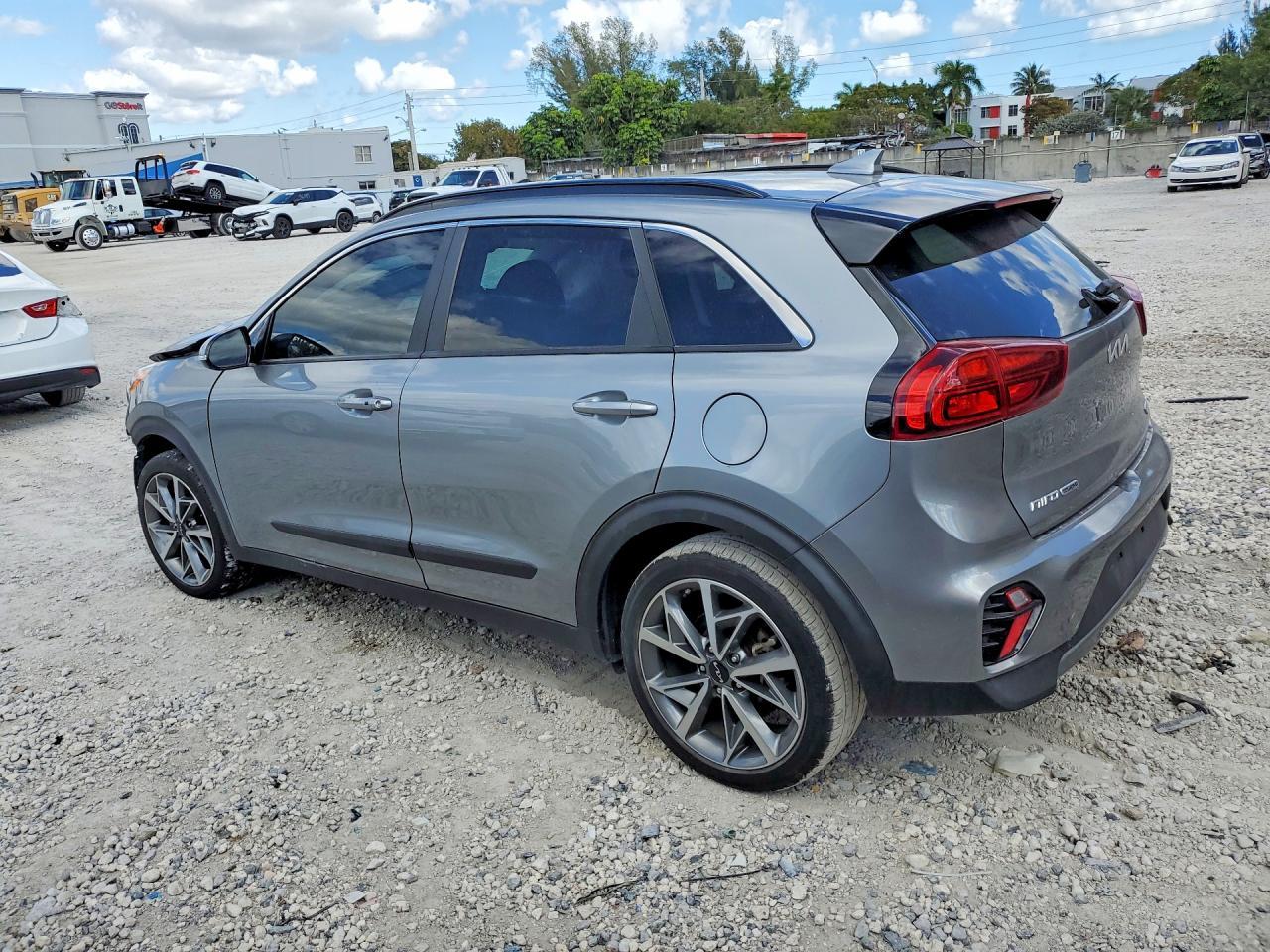 2022 Kia Niro Touring Special Edition - Фото 2