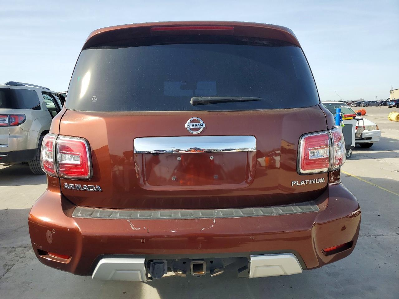 2017 Nissan Armada Platinum - Фото 6