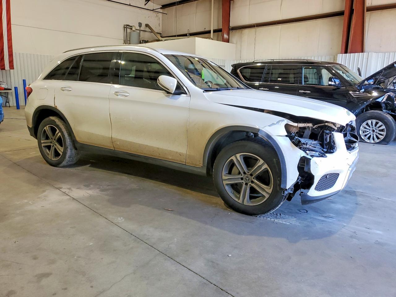 2018 Mercedes-Benz Glc 300 - Фото 4