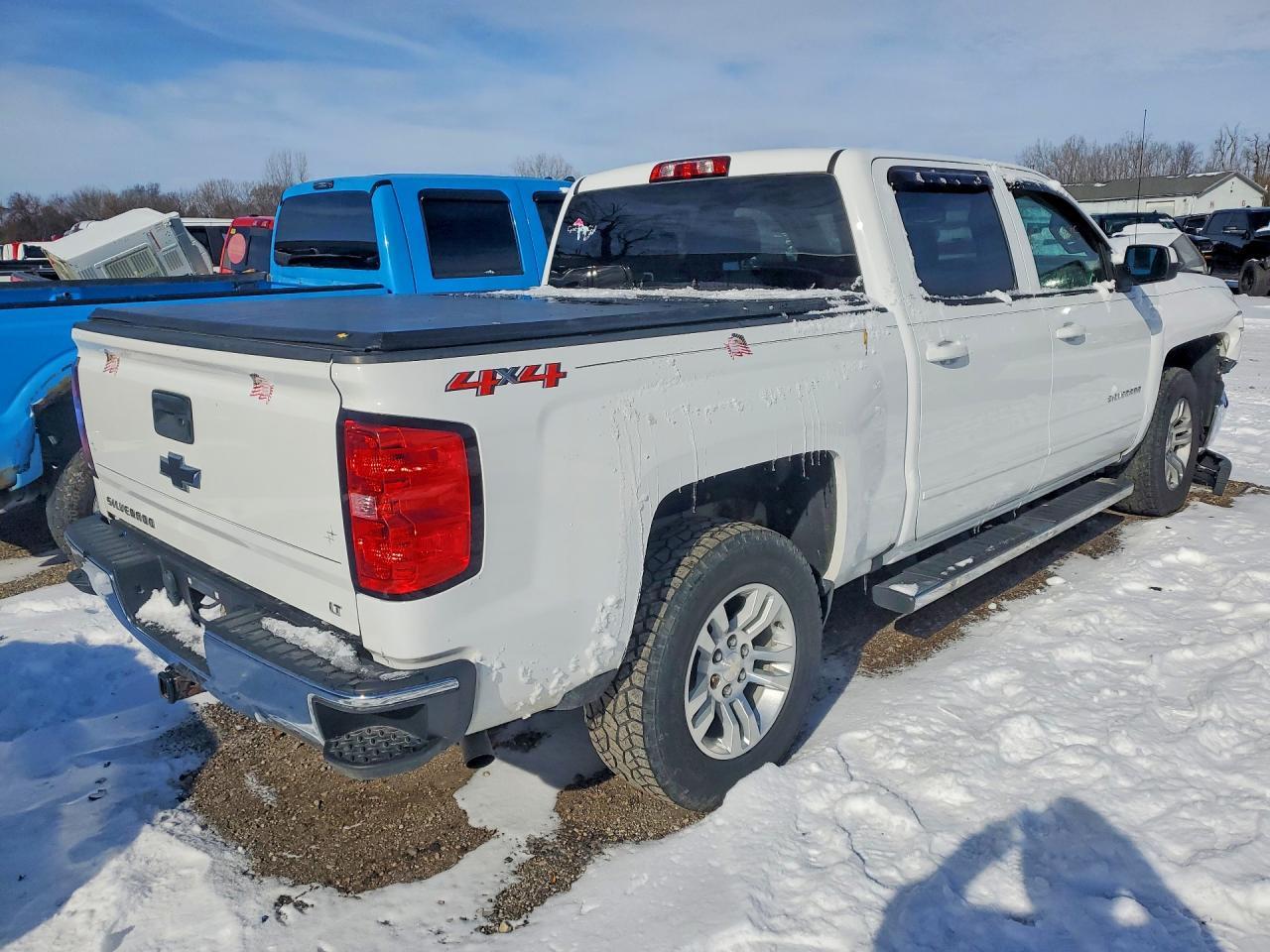 2018 Chevrolet Silverado K1500 Lt - Image 3