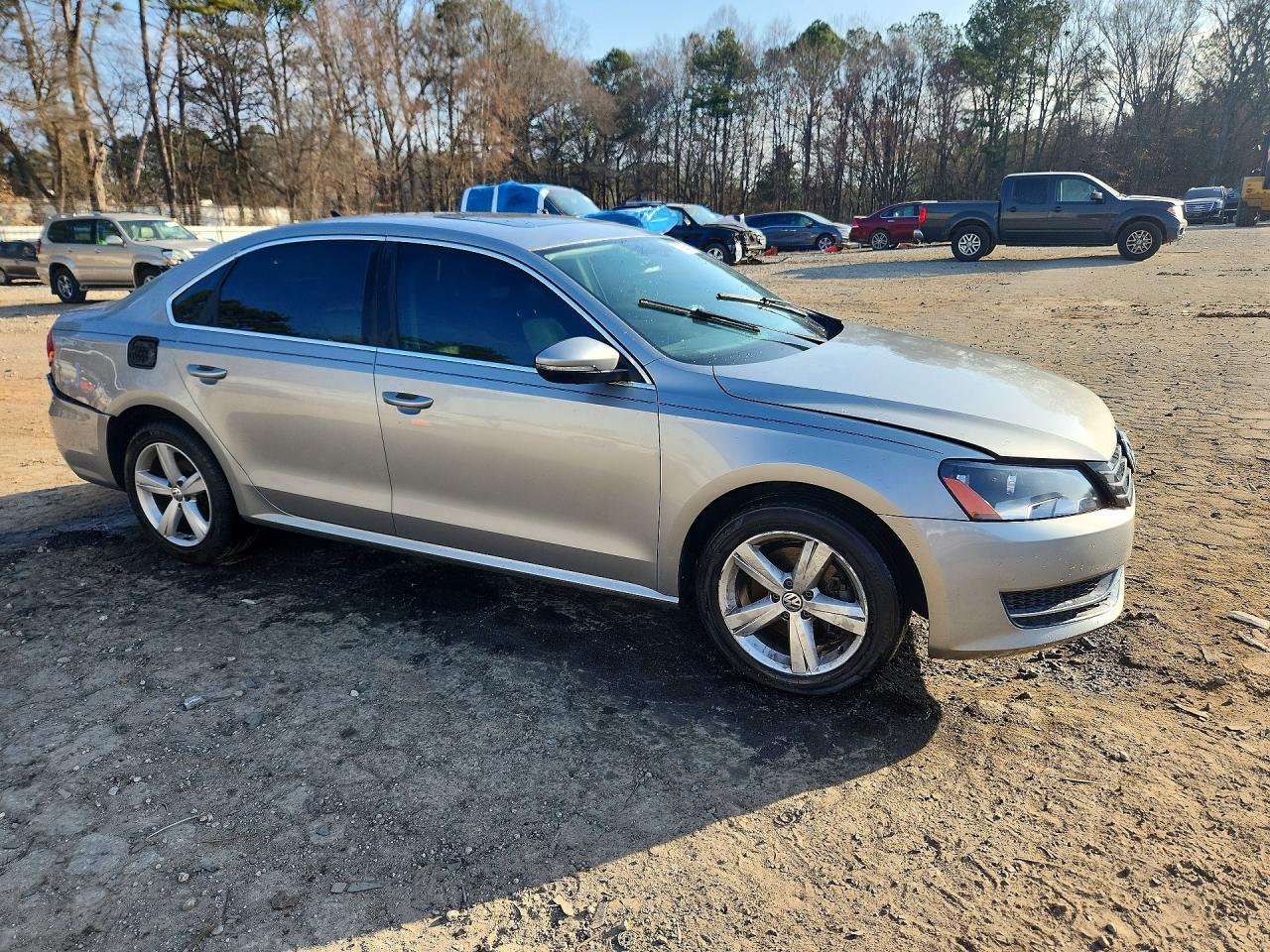 2012 Volkswagen Passat Se - Фото 4