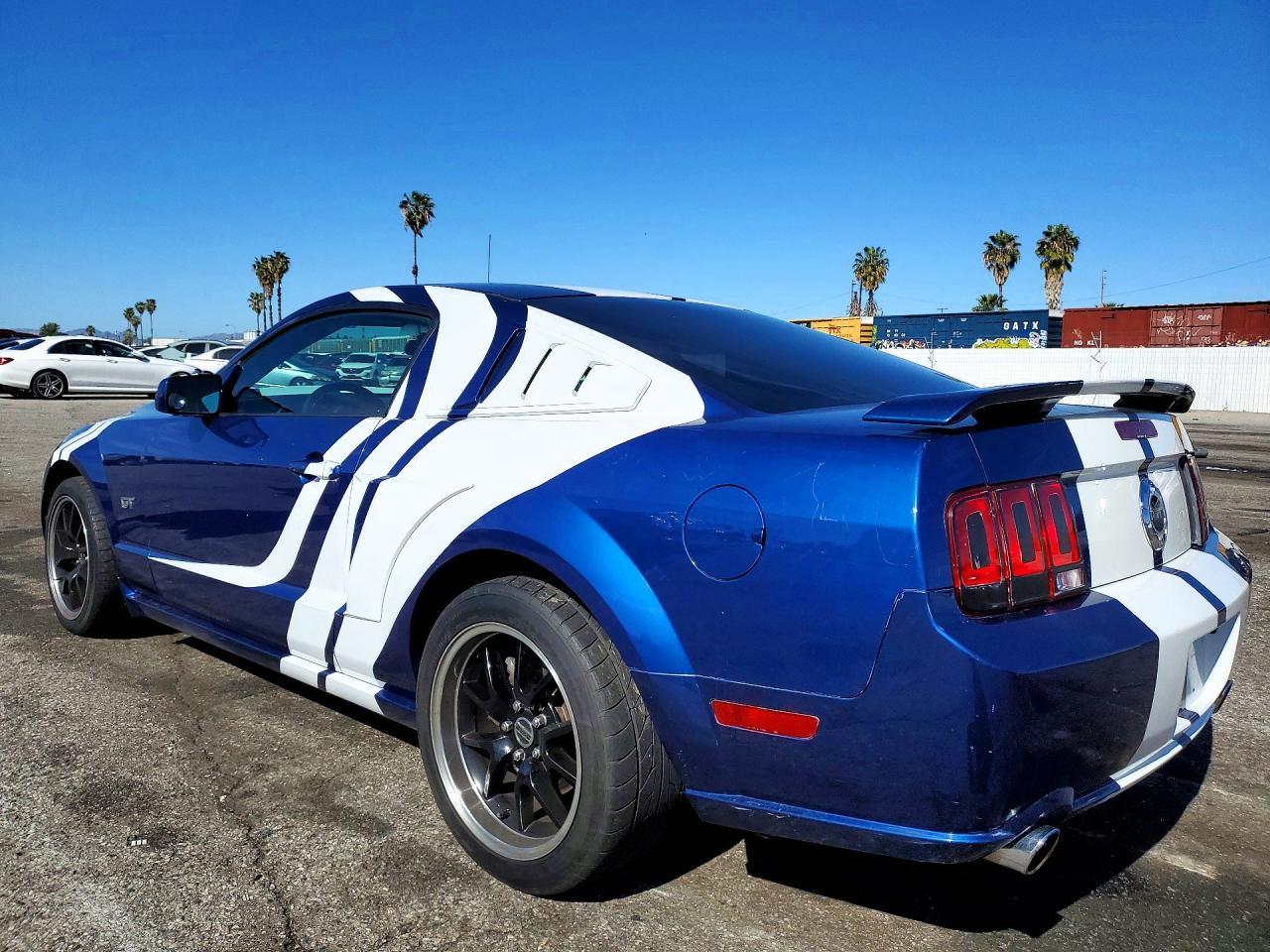 2006 Ford Mustang Gt - Фото 2