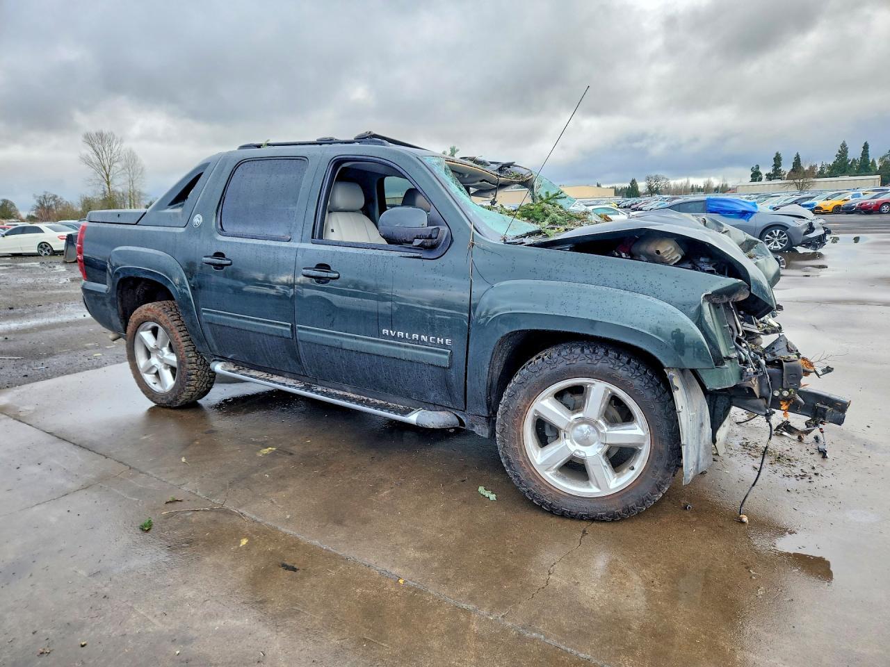 2013 Chevrolet Avalanche Lt - Фото 4