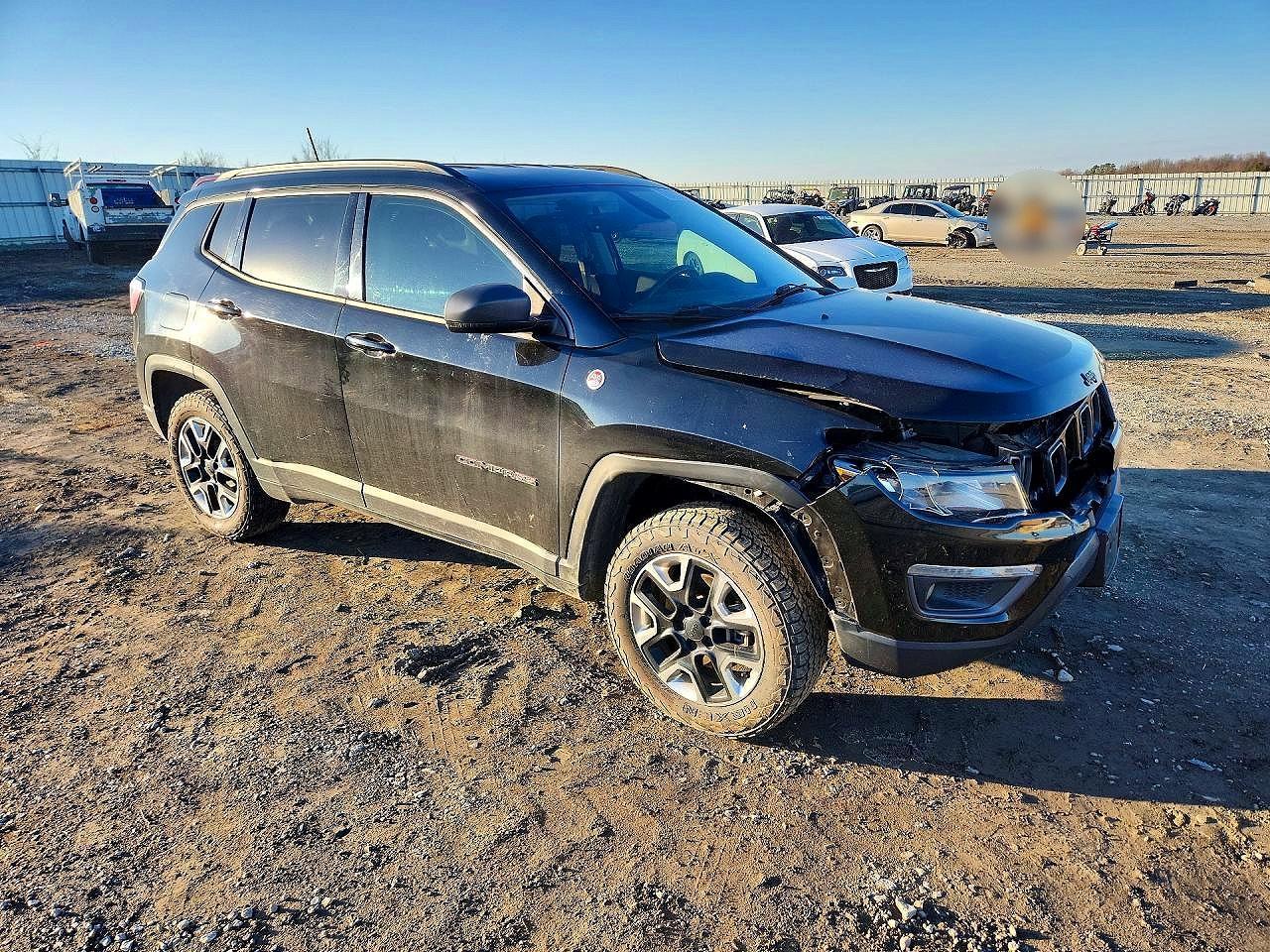 2017 Jeep Compass Trailhawk - Image 4