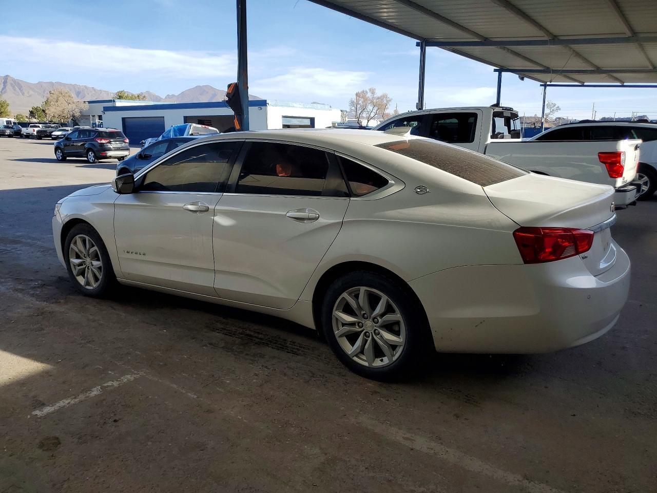 2017 Chevrolet Impala Lt - Фото 2