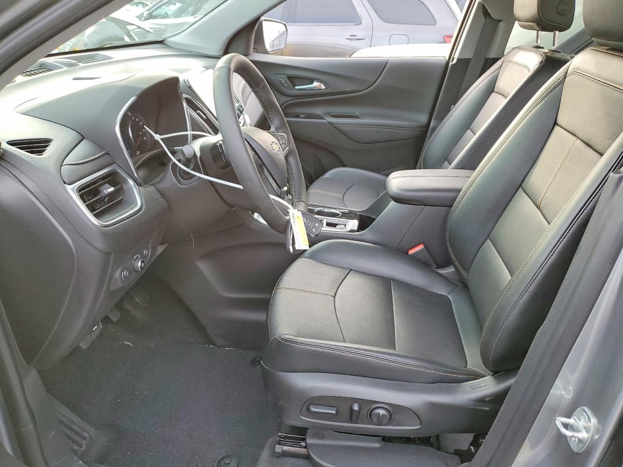 2023 Chevrolet Equinox Premier - Image 7