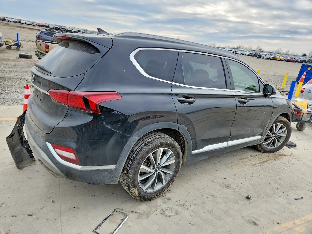 2020 Hyundai Santa Fe Sel - Фото 3