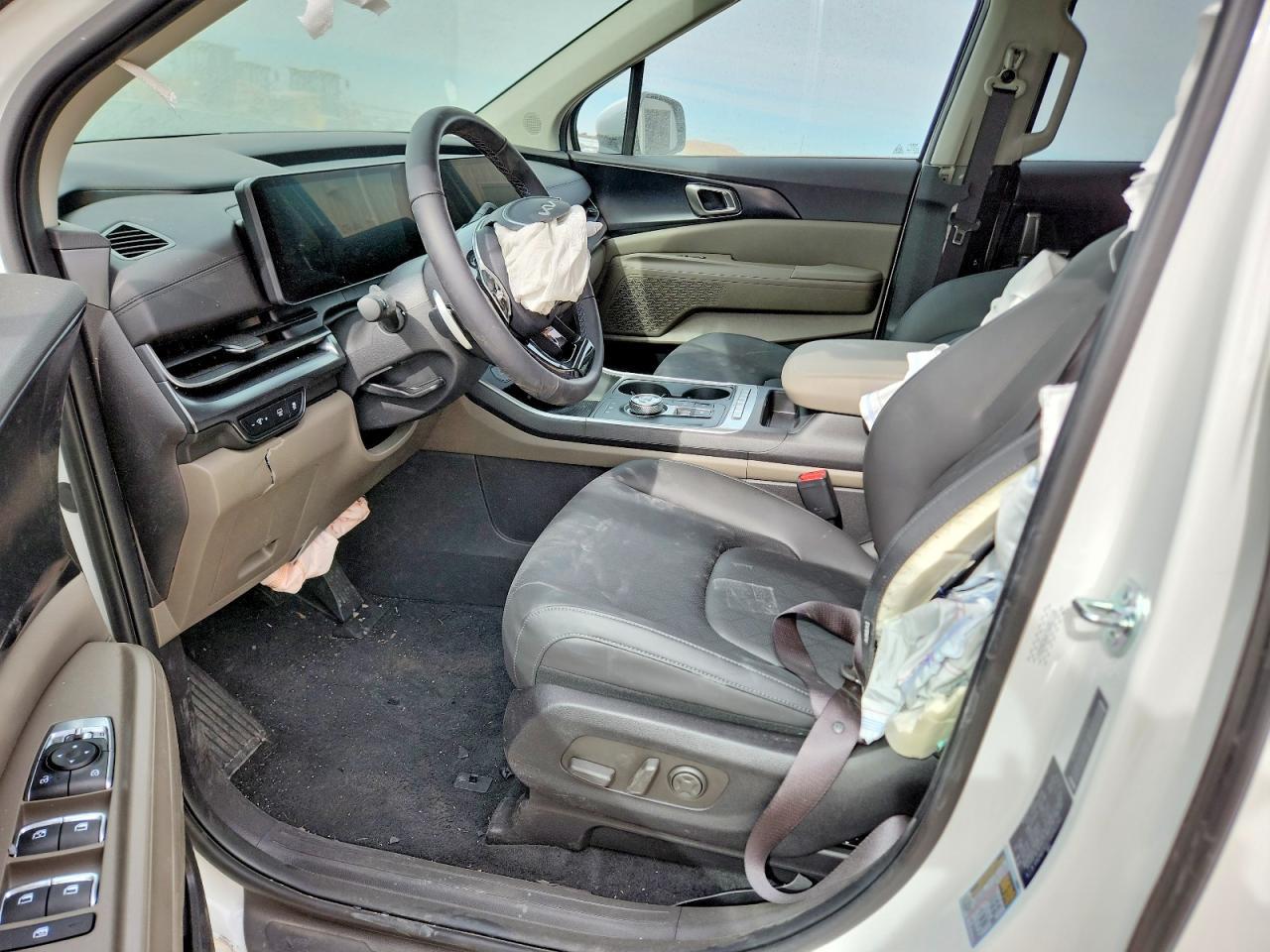 2025 Kia Carnival Lxs - Фото 7