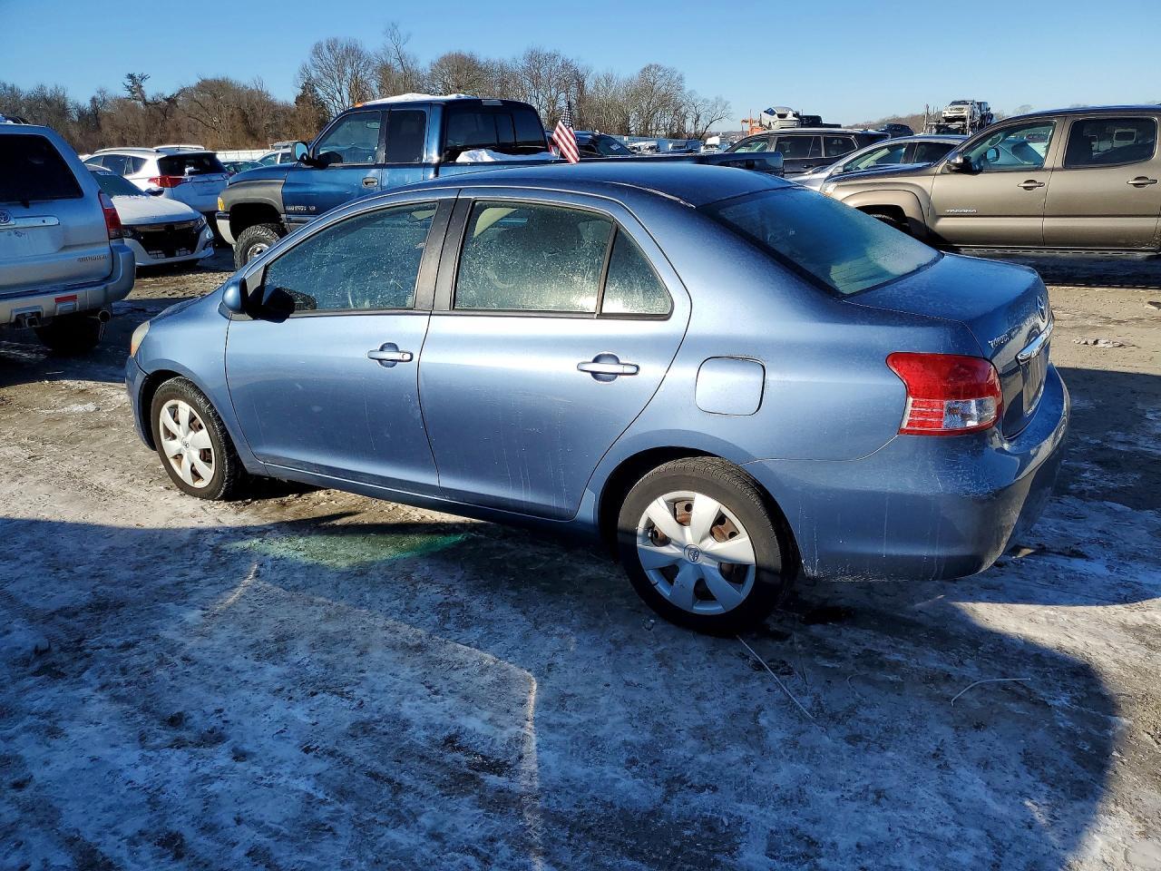 2007 Toyota Yaris - Image 2
