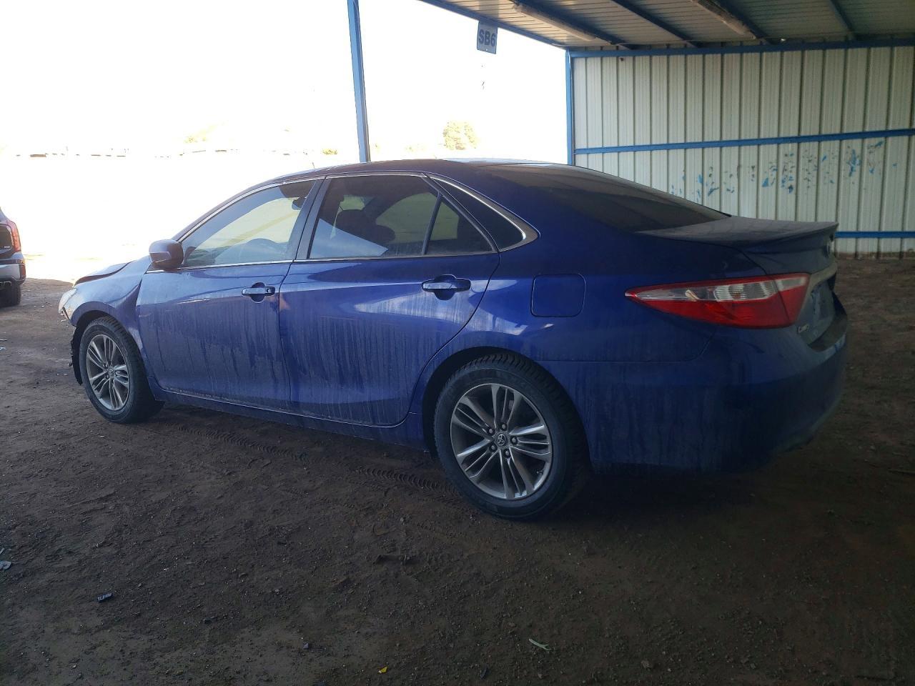 2016 Toyota Camry Se - Image 2