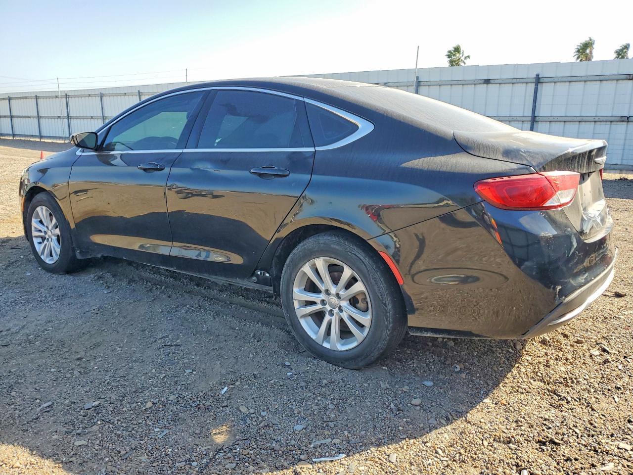 2016 Chrysler 200 Limited - Image 2