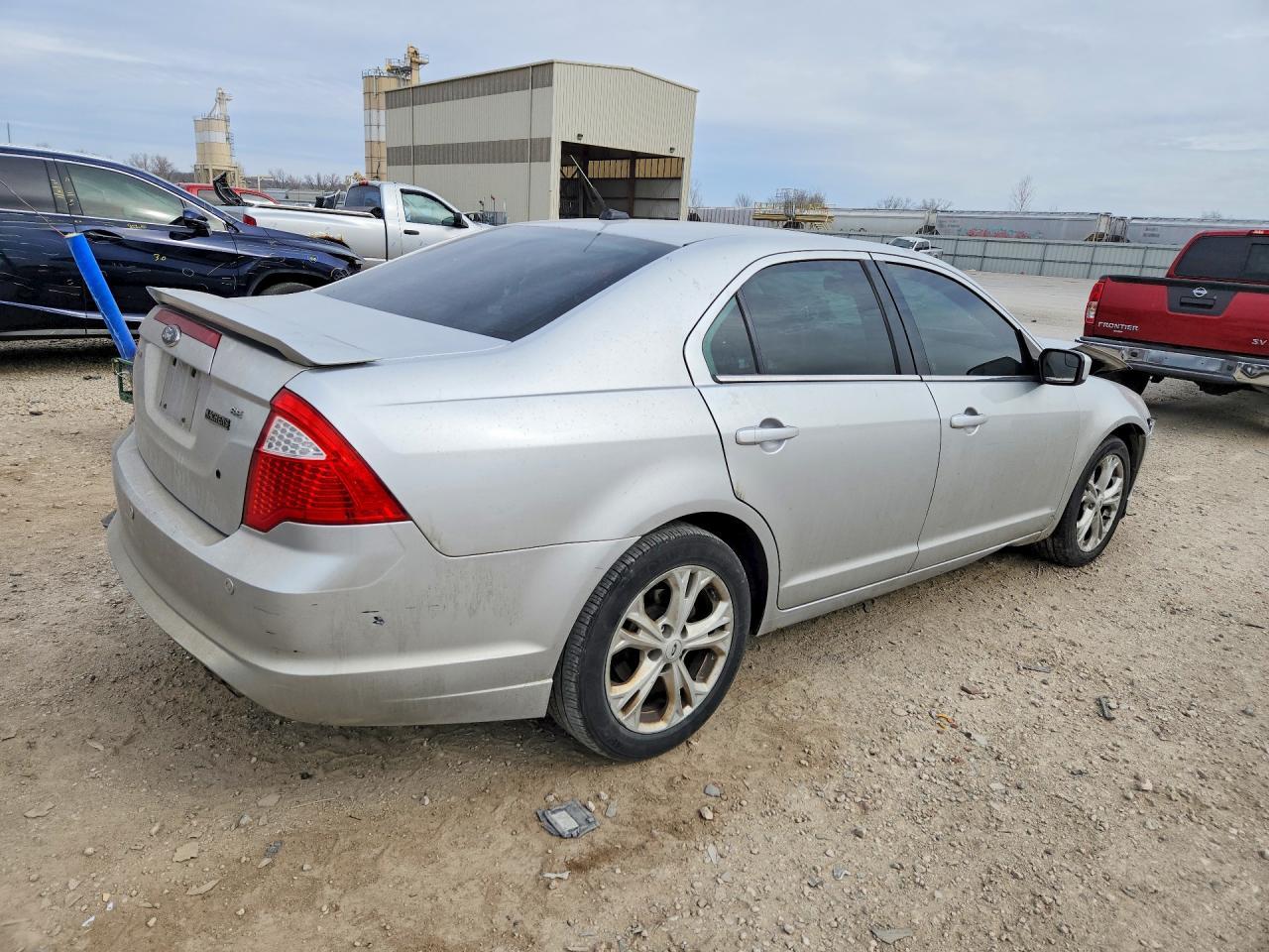 2012 Ford Fusion Se - Фото 3