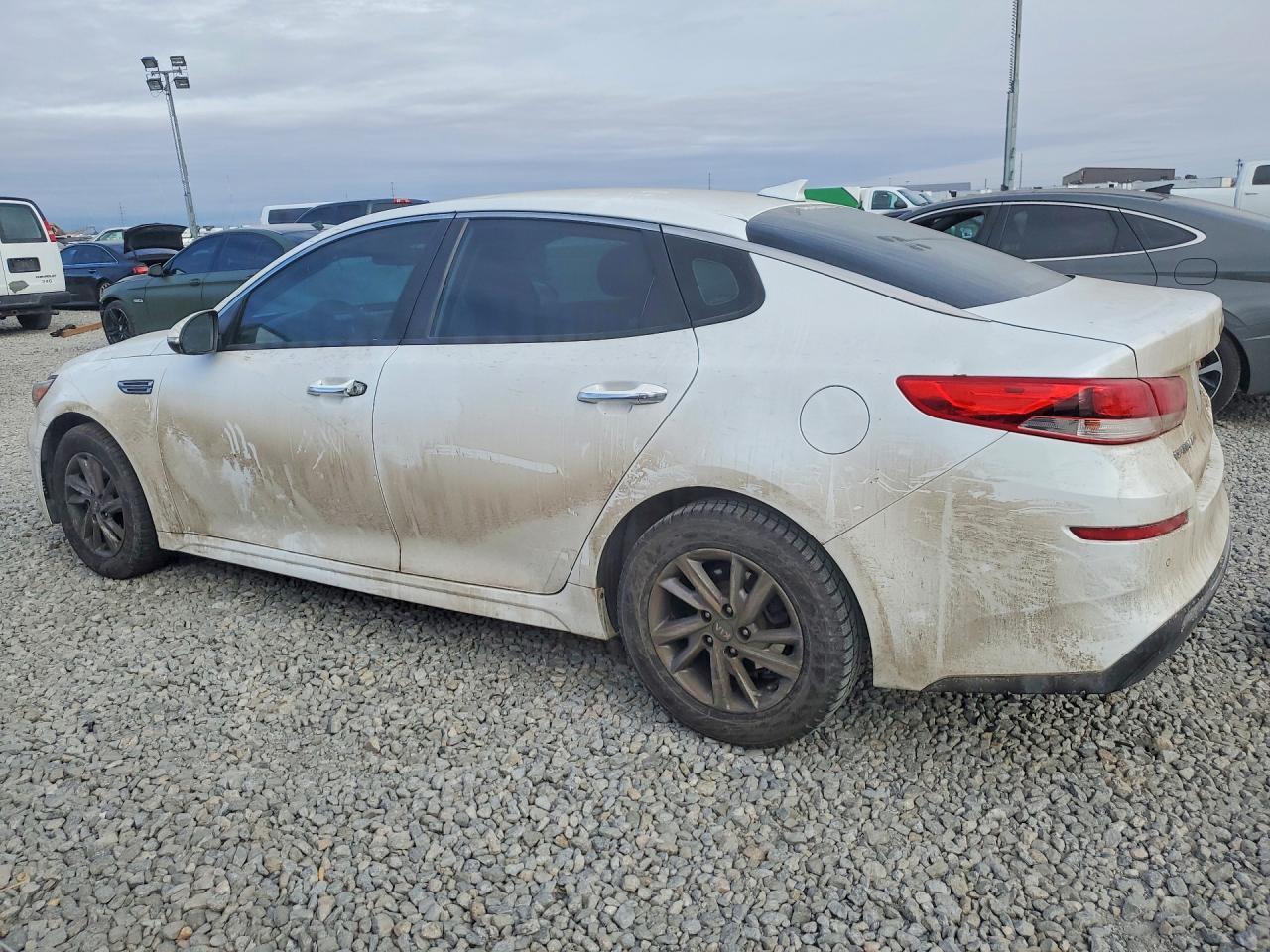 2020 Kia Optima Lx - Фото 2