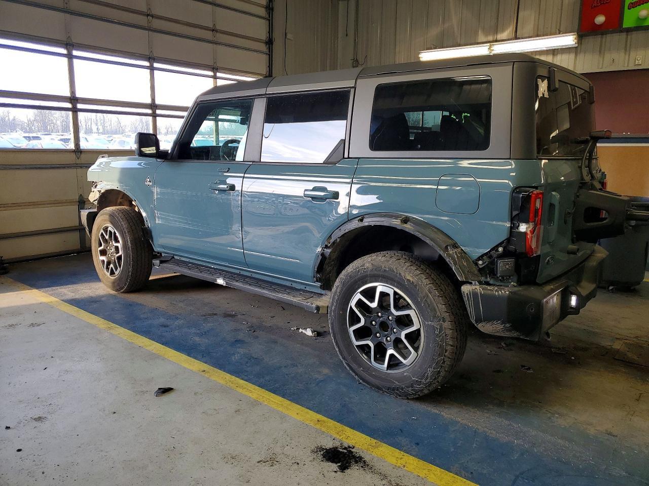 2022 Ford Bronco Base - Фото 2