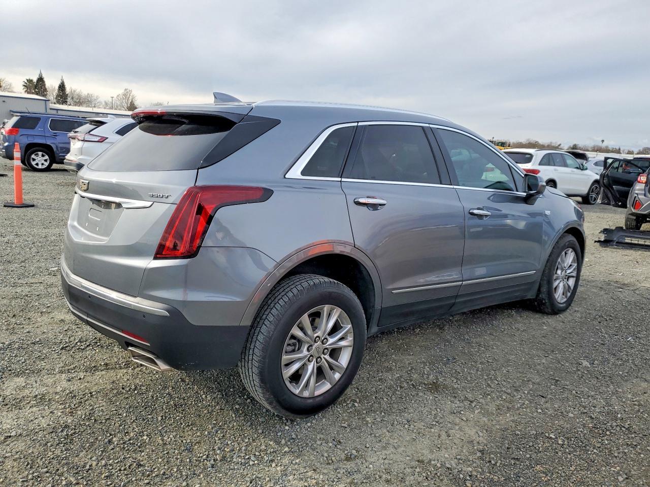 2020 Cadillac Xt5 Luxury - Фото 3