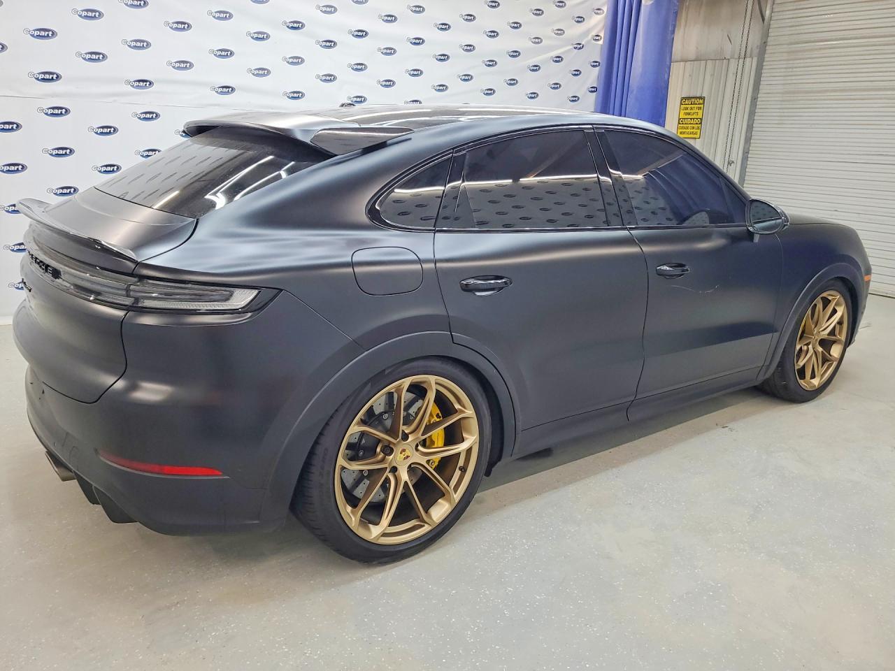 2024 Porsche Cayenne Turbo Gt - Image 3