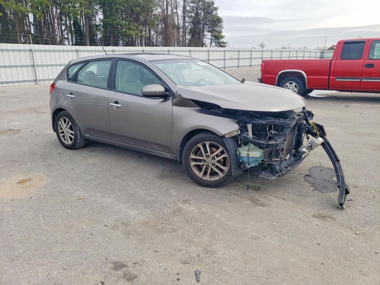 2011 Kia Forte Ex - Image 4