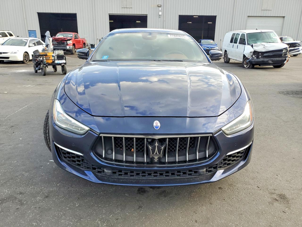 2019 Maserati Ghibli S - Фото 5