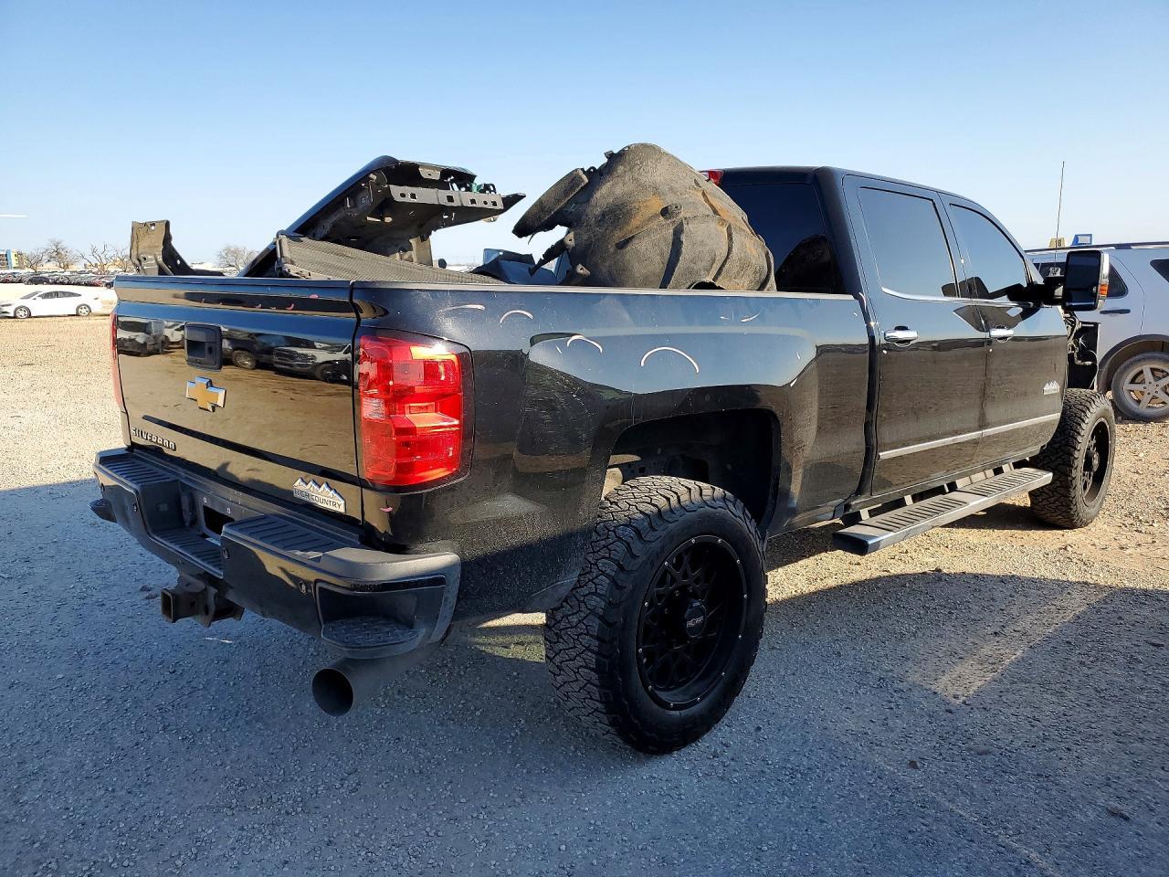 2019 Chevrolet Silverado K2500 High Country - Фото 3