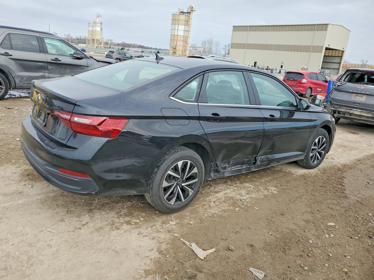 2023 Volkswagen Jetta - Image 3
