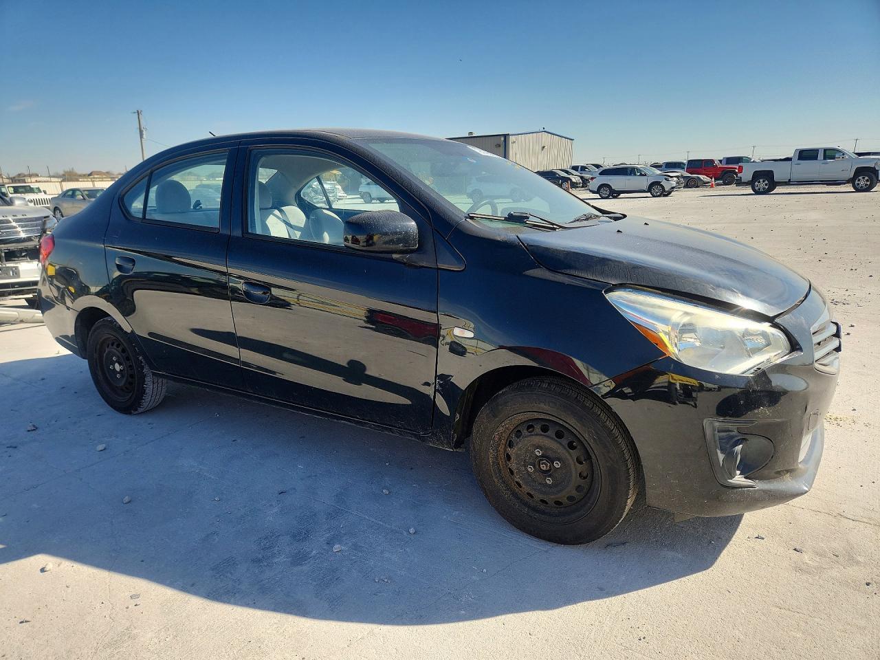 2017 Mitsubishi Mirage - Фото 4