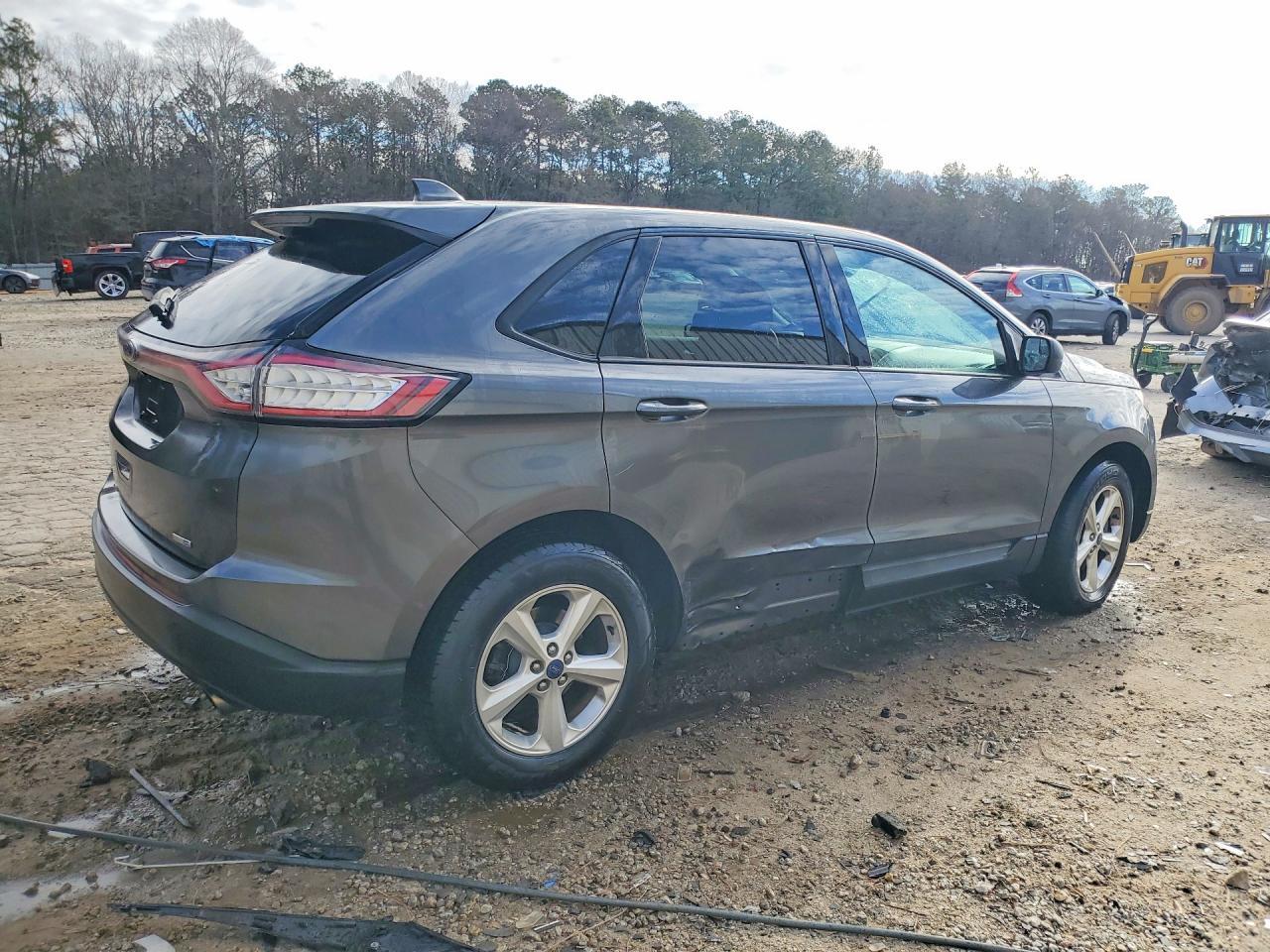 2015 Ford Edge Se - Image 3