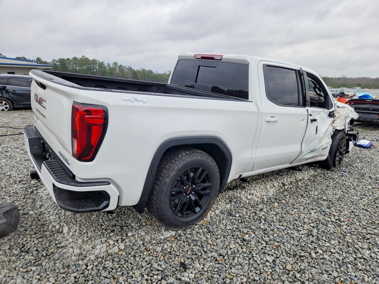 2025 GMC Sierra K1500 Elevation - Фото 3