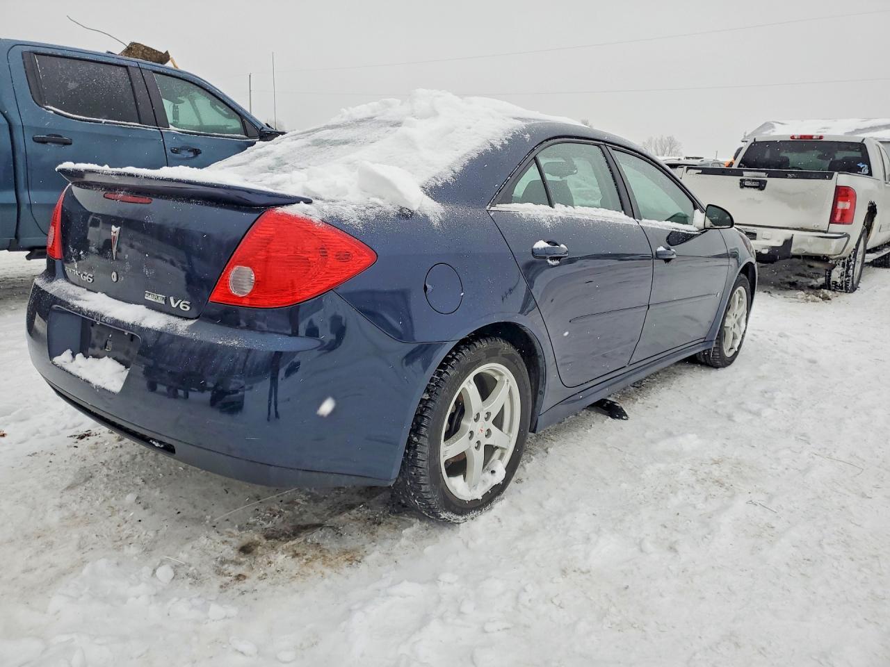 2009 Pontiac G6 - Image 3