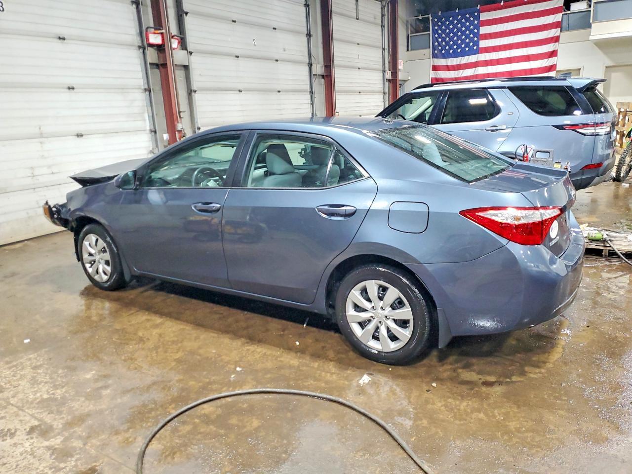 2016 Toyota Corolla Le - Image 2