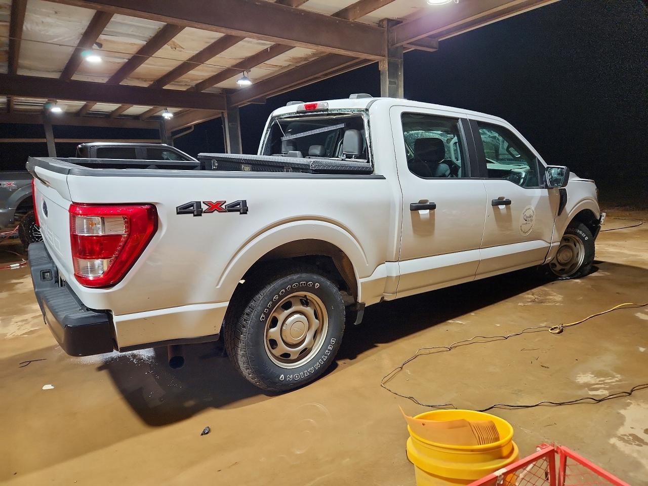 2021 Ford F150 Supercrew - Фото 3