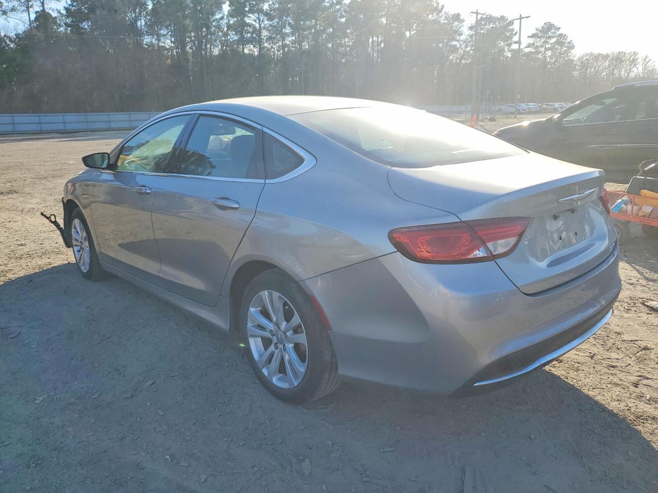 2015 Chrysler 200 Limited - Image 2
