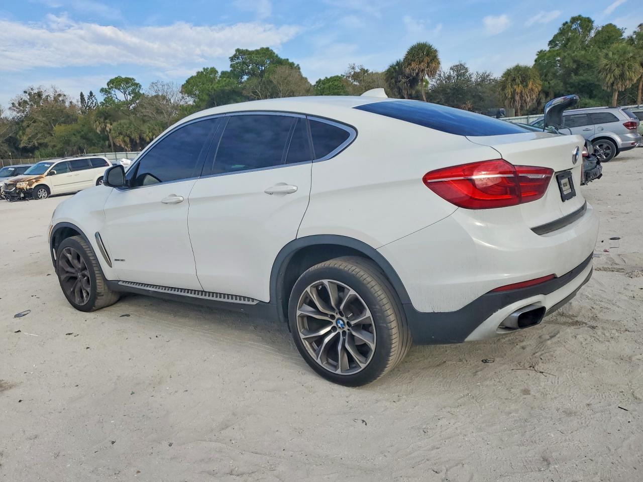 2016 BMW X6 xDrive35I - Image 2