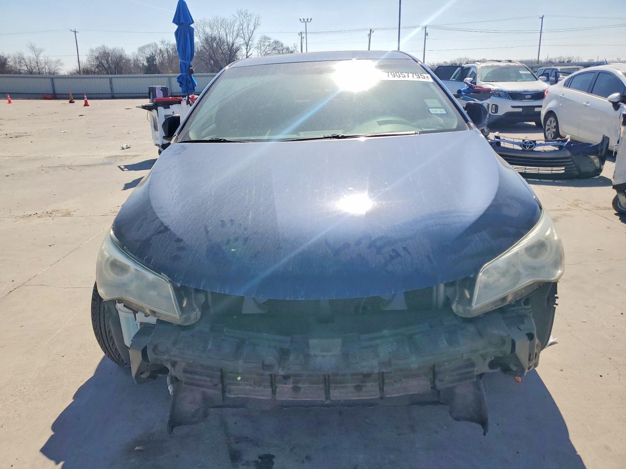 2017 Toyota Camry Le - Фото 5