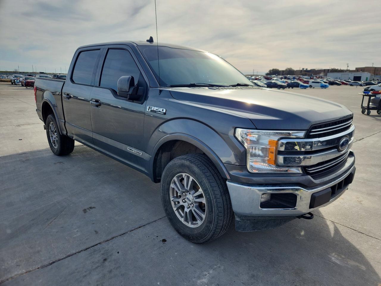 2019 Ford F150 Lariat 4Wd - Image 4