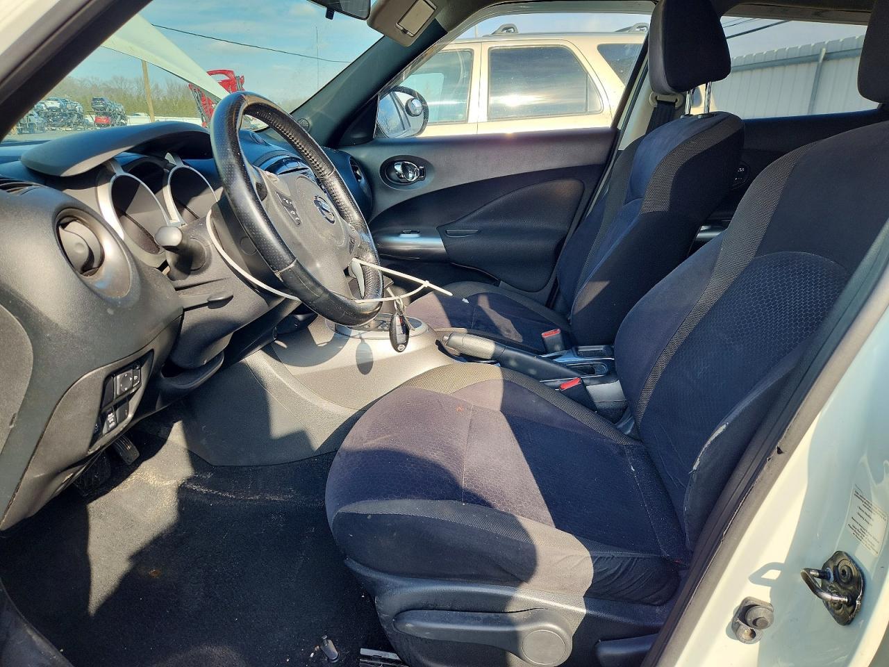 2012 Nissan Juke S - Фото 7