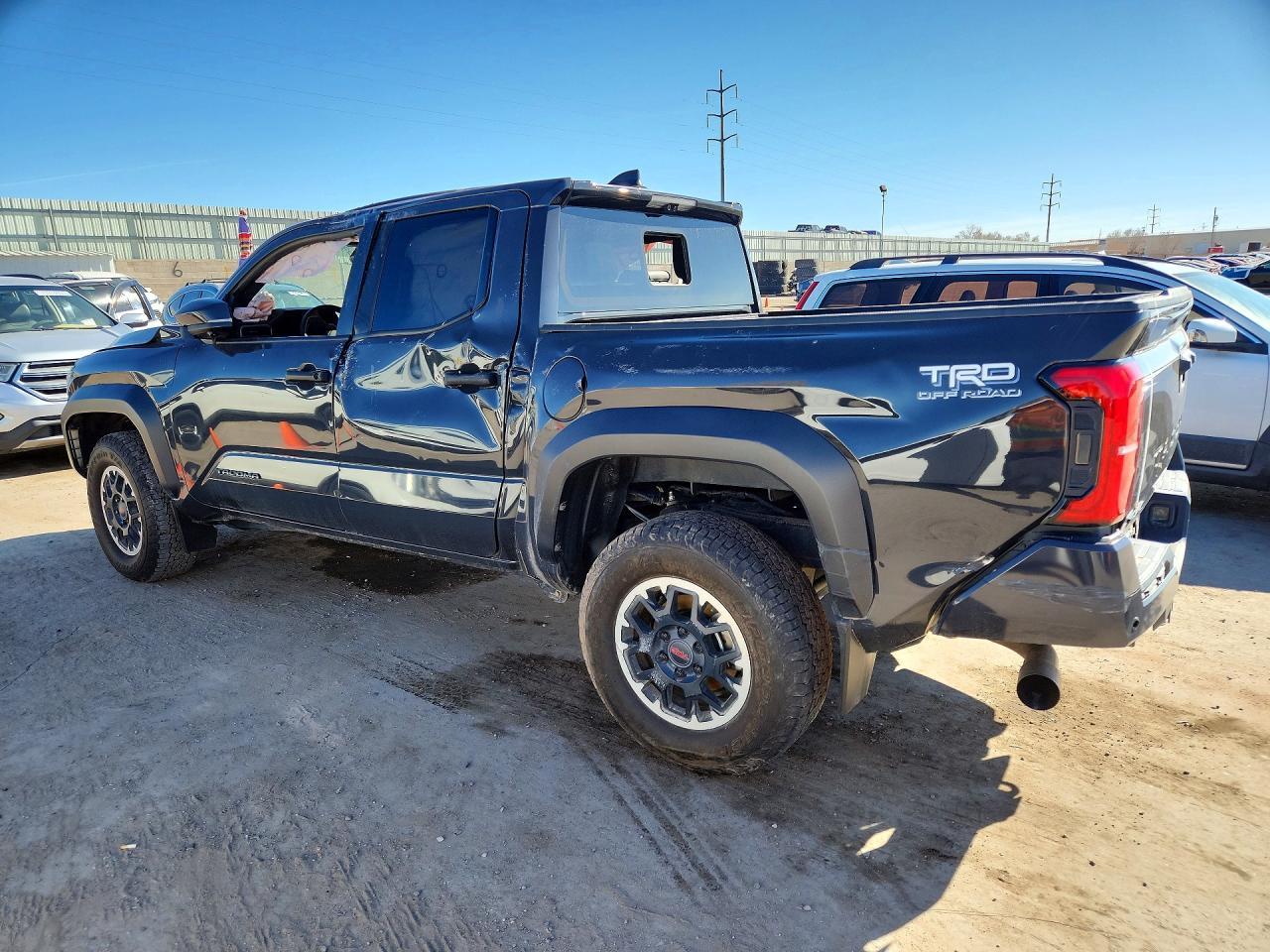 2024 Toyota Tacoma Double Cab - Фото 2