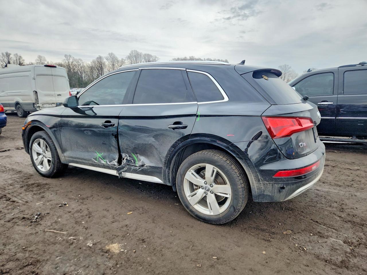 2018 Audi Q5 Premium Plus - Image 2