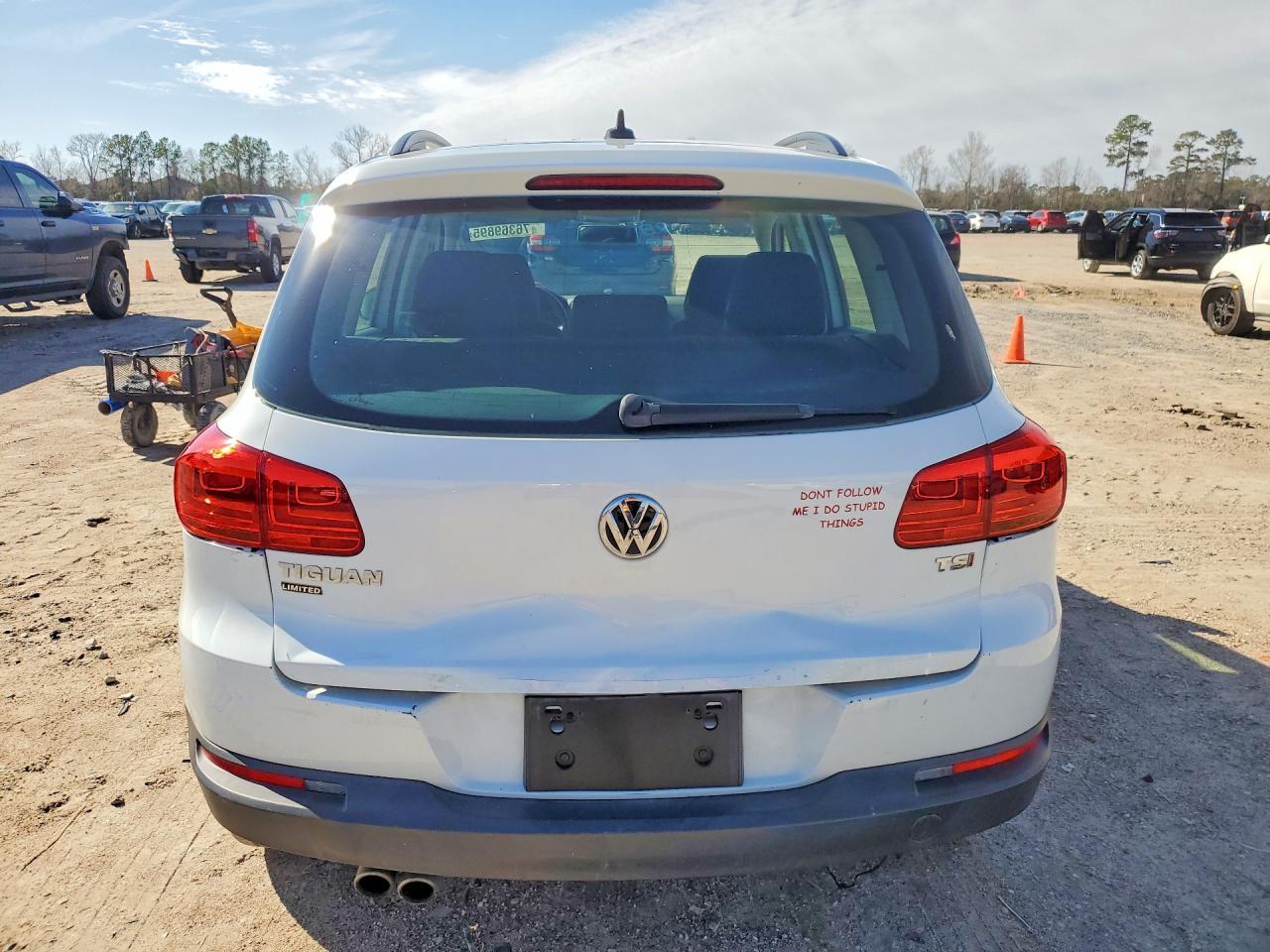 2018 Volkswagen Tiguan Limited - Image 6