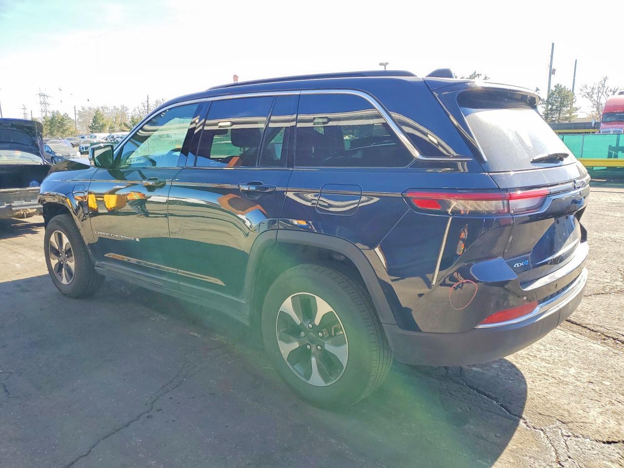 2024 Jeep Grand Cherokee Limited 4Xe - Image 2