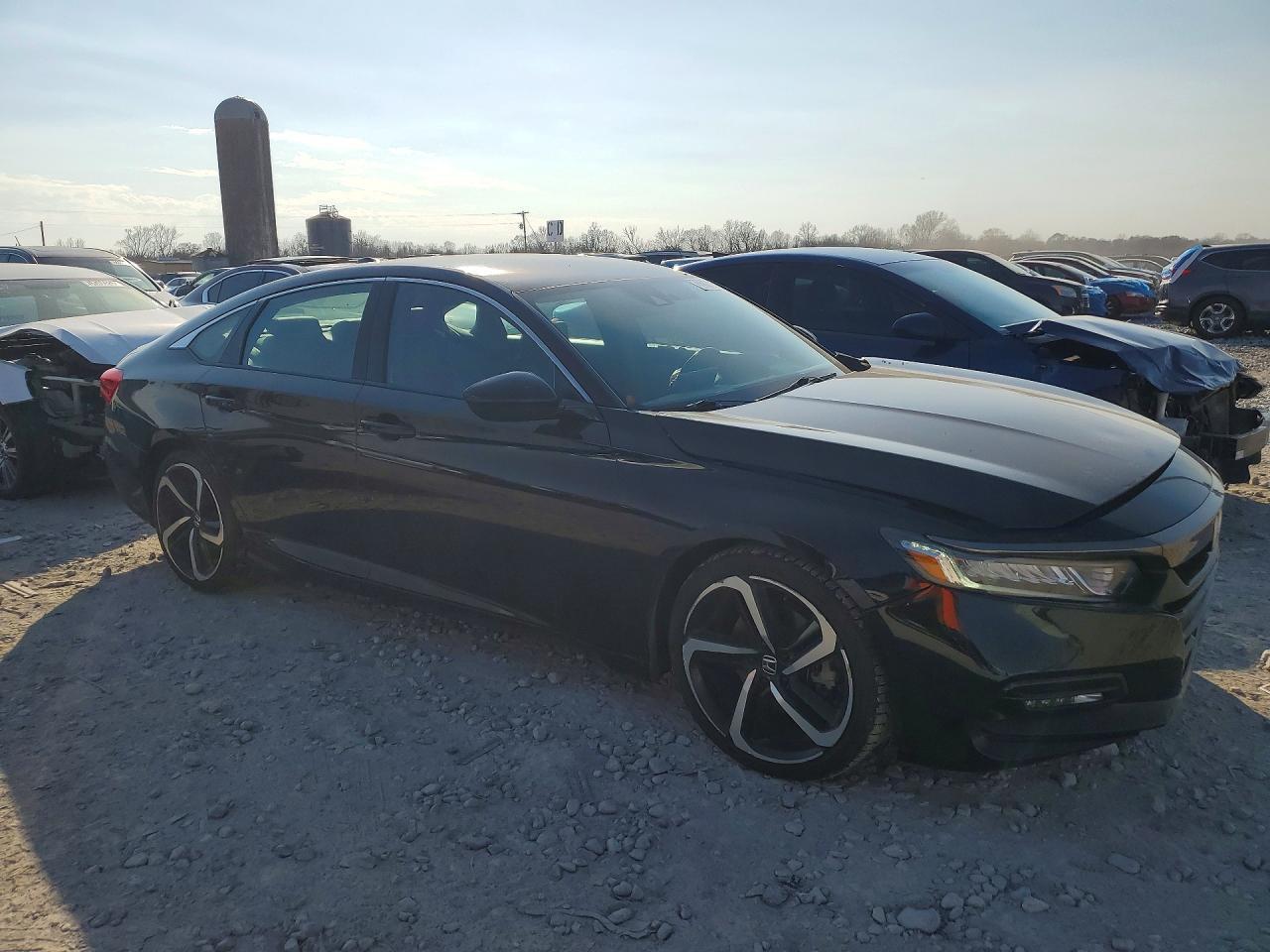 2019 Honda Accord Sport - Image 4