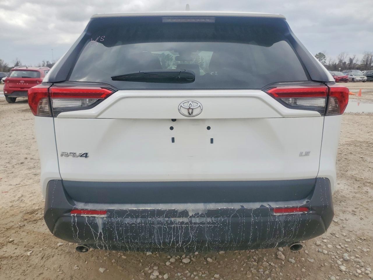 2023 Toyota Rav4 Le - Фото 6