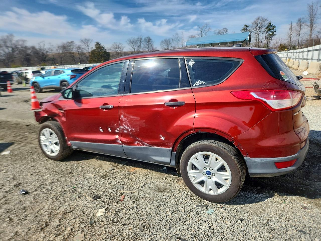 2016 Ford Escape S - Фото 2