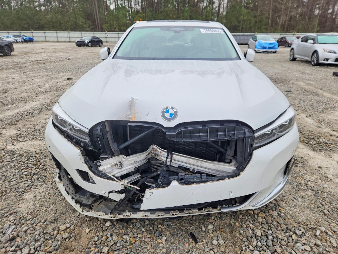 2020 BMW 740 I - Фото 5