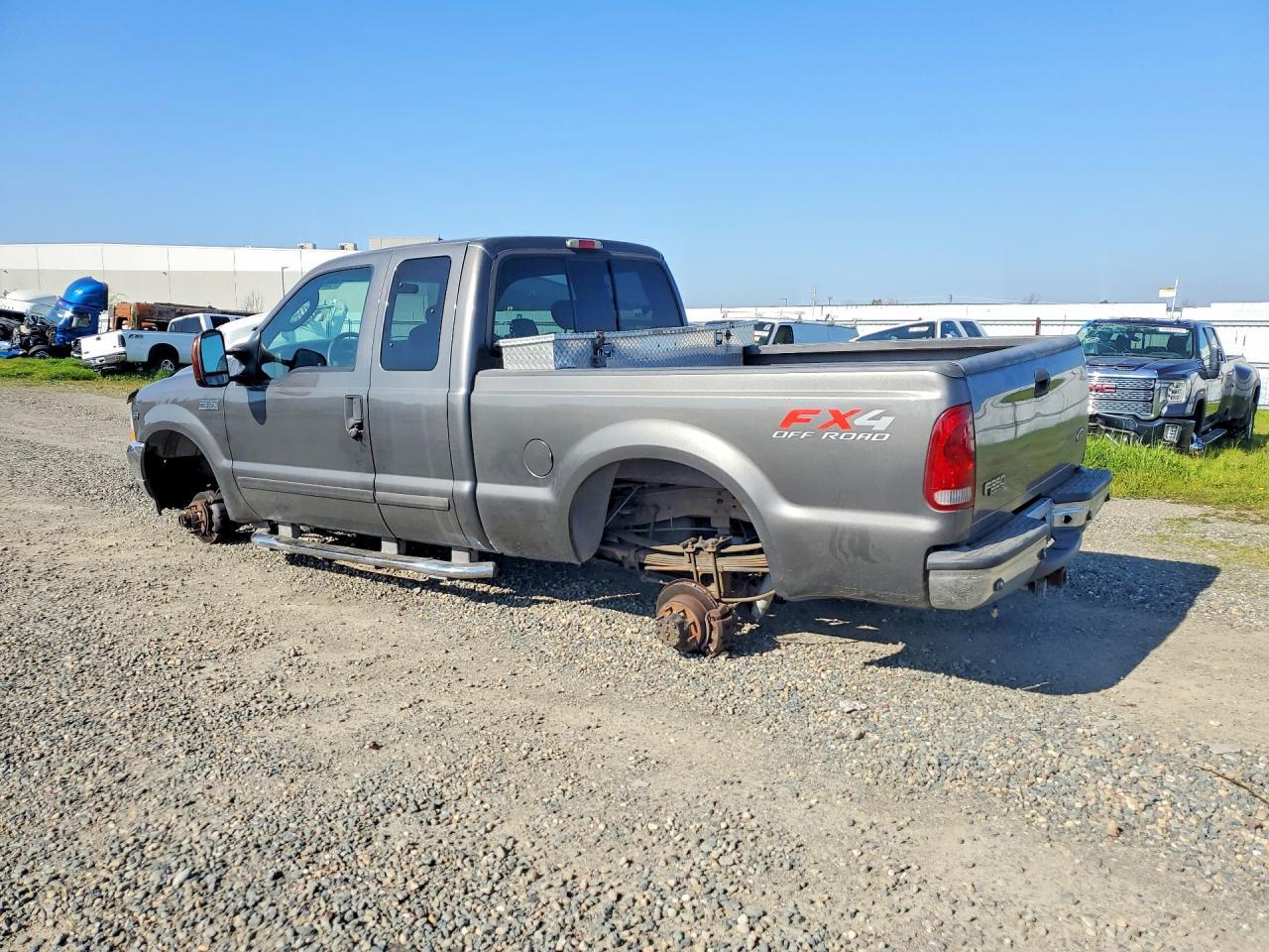 2003 Ford F350 Srw Super Duty - Фото 2